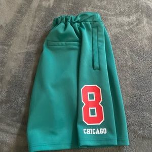 2 pairs of shorts